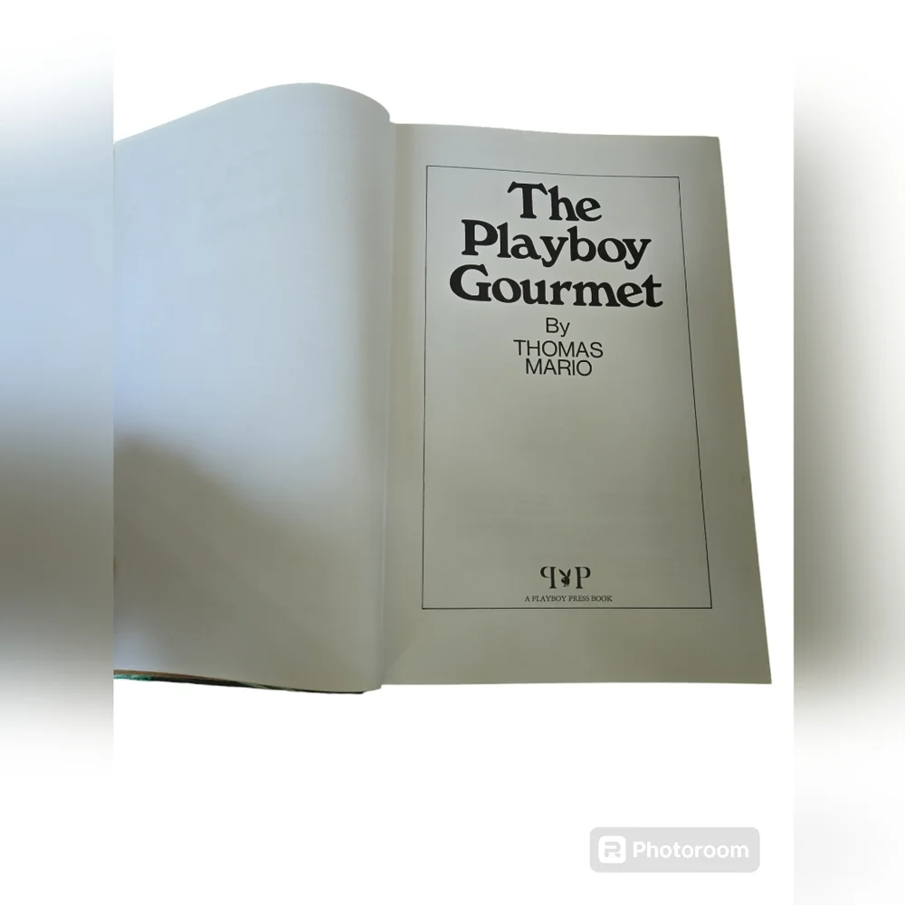 THE PLAYBOY GOURMET Hardcover book - Picture 9 of 12